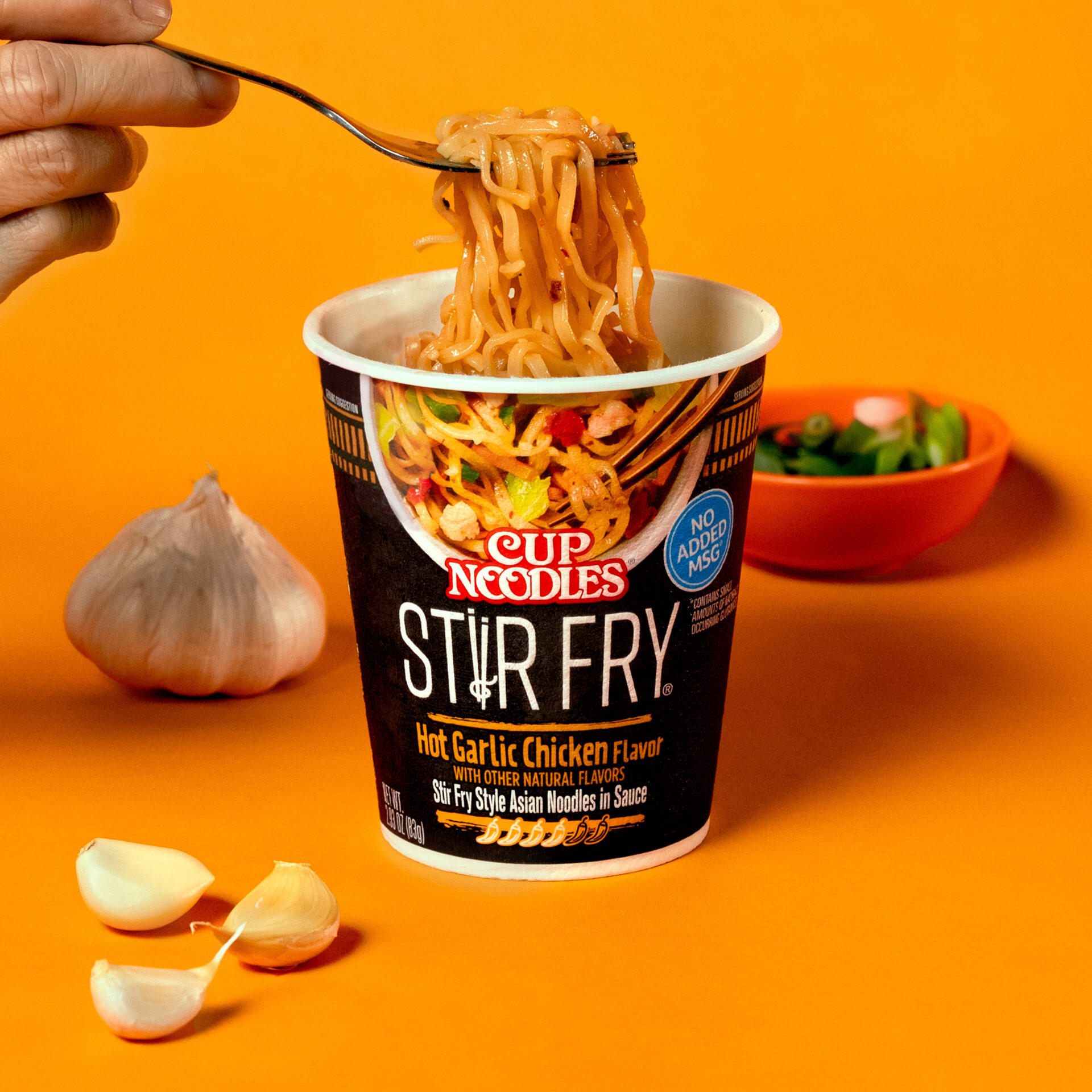 23 NISSIN Content Product CN SF HotGarlicChicken SM X1 0111 Retouched R2V1 3000x3000 